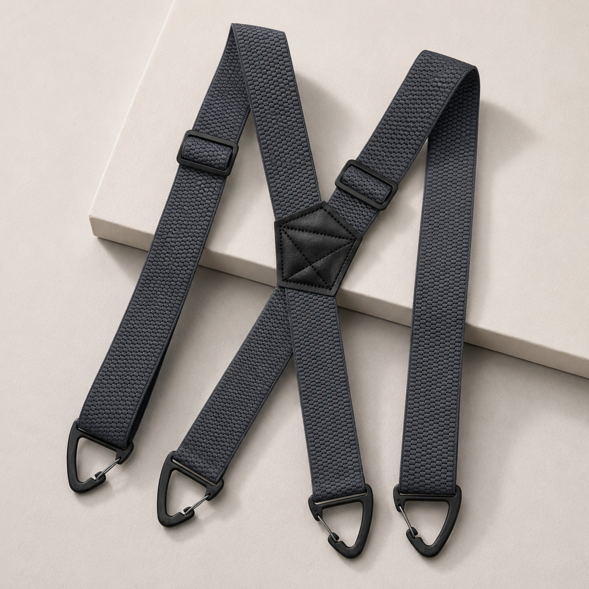 GripSuspenders™ | Hält Ihre Hose sicher und bequem ohne engen Gürtel