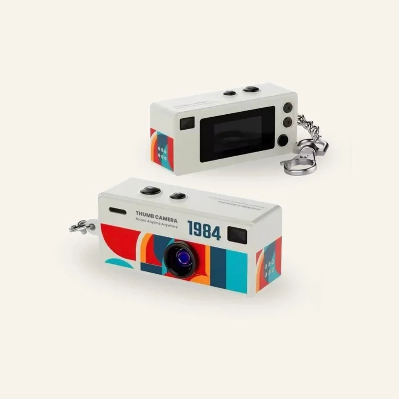 KeyCam™ Pro | Spontane Retro-Fotos für Momente, die niemand plant