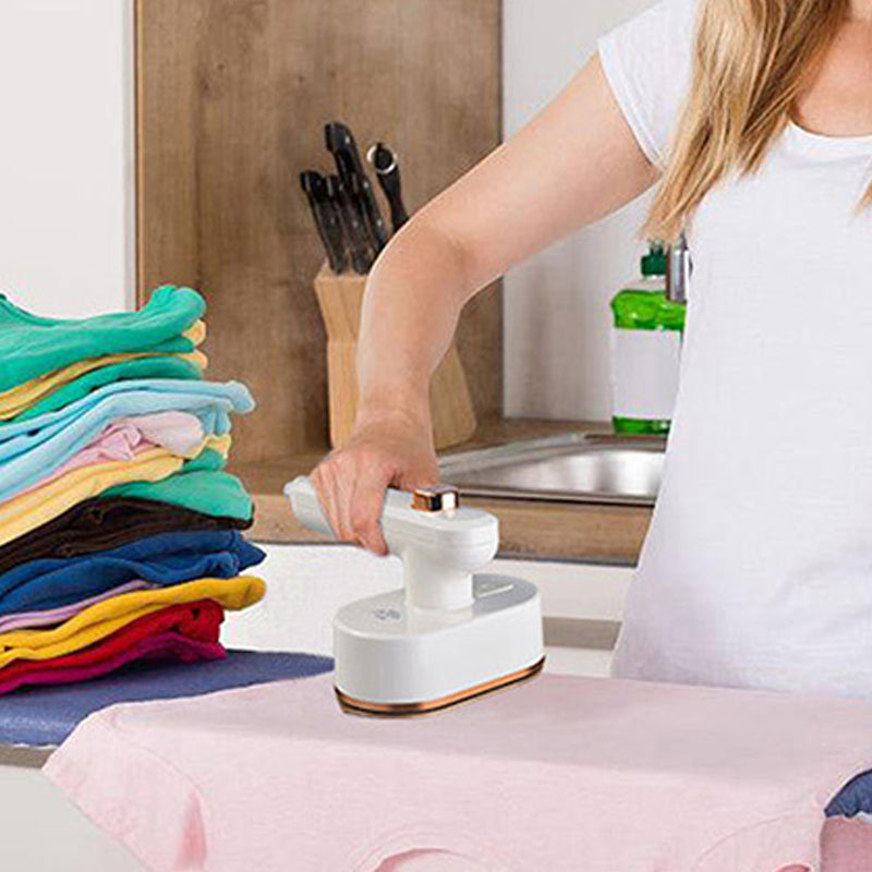 IronGo™ | Kompakt Dampfbügeleisen für schnelle, knitterfreie Touch-ups