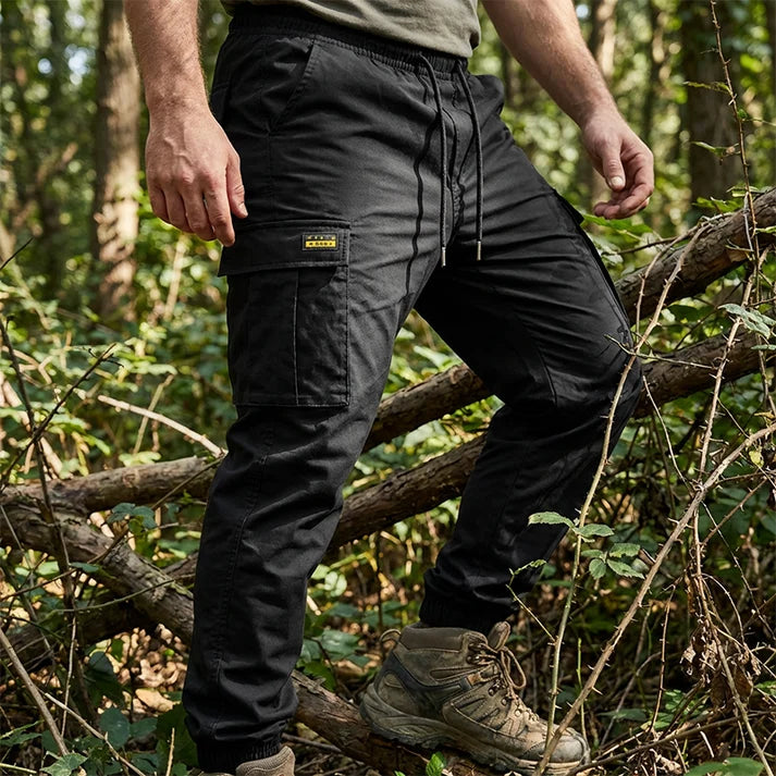 FlexCargo™  | Hosen, die sich wie Jogginghosen anfühlen, aber viel schicker aussehen